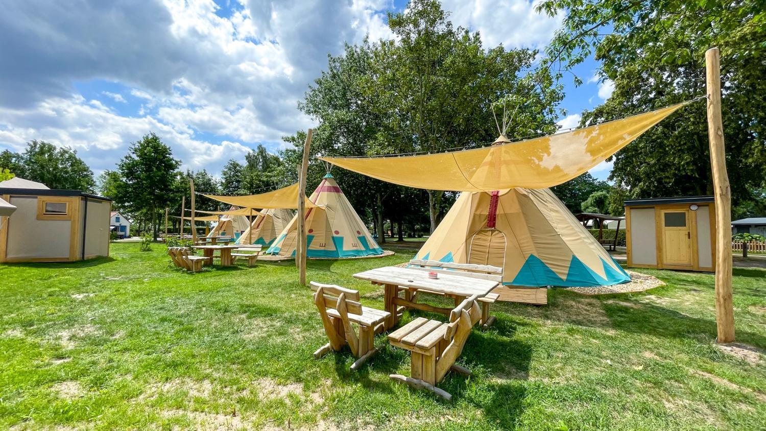 Tipi Missouri Apartment Falkenberg/Elster ภายนอก รูปภาพ